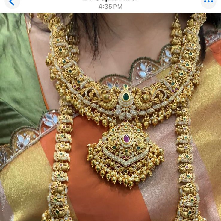 SHORT NECKLACE
