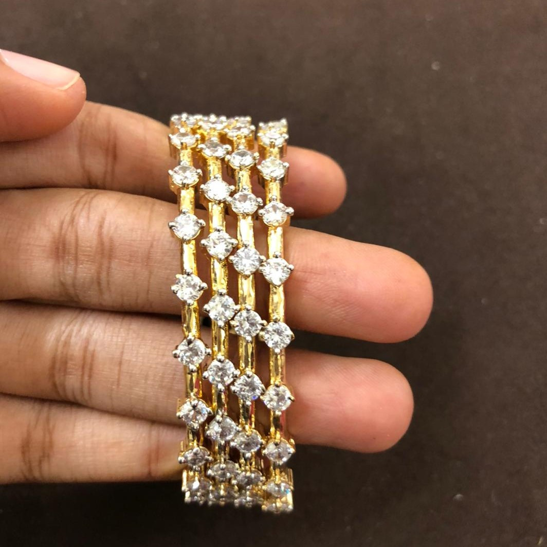 BANGLES