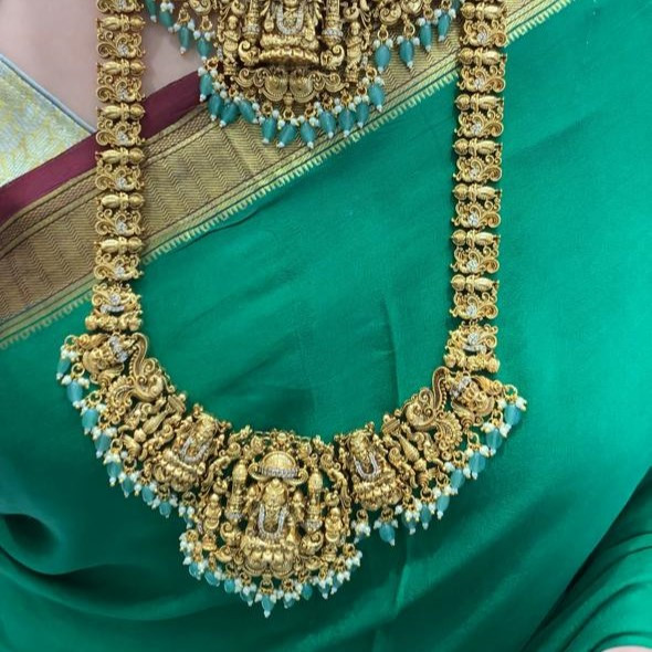 LONG NECKLACE