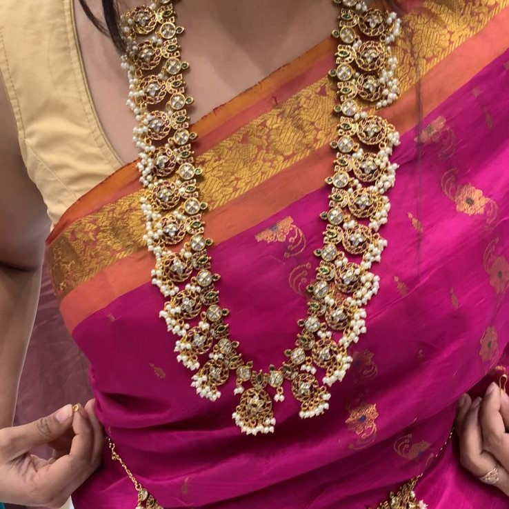 LONG NECKLACE