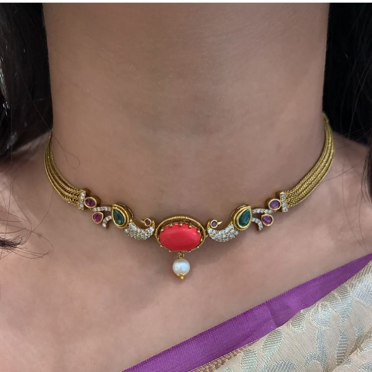 CHOKER