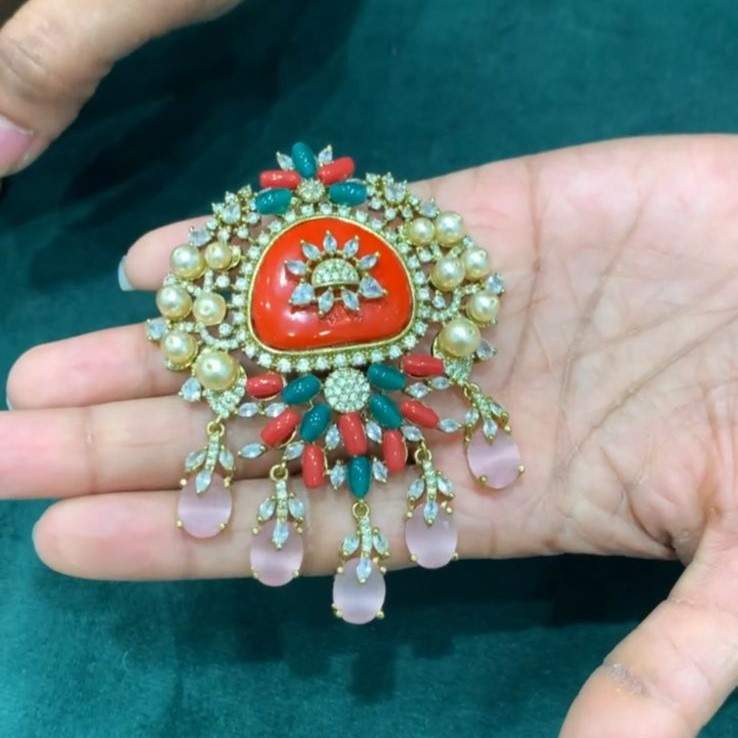 PENDENT
